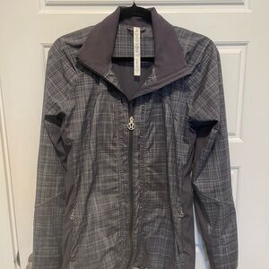 lululemon athletica Women's Gray Plaid Utility Jacket